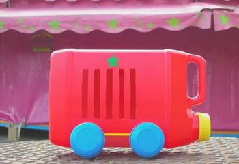 Medium_embalagens-plasticos-como-brinquedos-