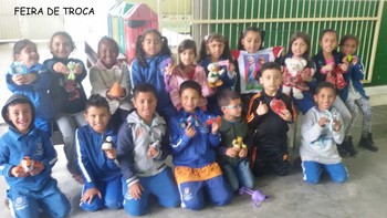 Medium_feira_de_troca__2_