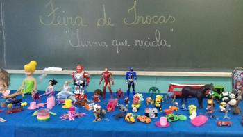 Medium_feira_de_trocas2