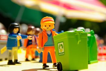 Medium_playmobil-771313_1920-768x514