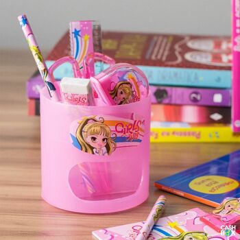 Medium_90a4993ea433e3fafd967f07ff7aad25