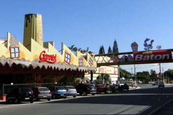 Medium_fc3a1brica-garoto-019